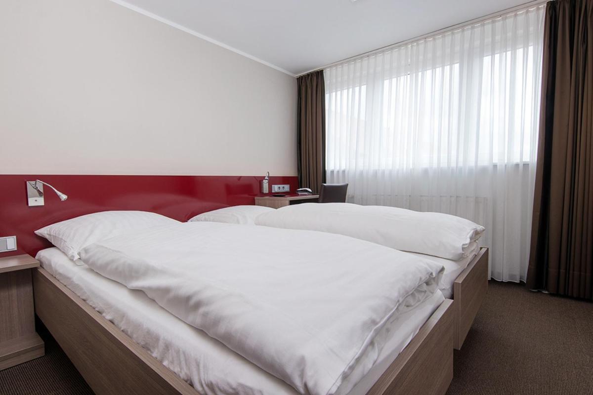Hotel Rennschuh Göttingen Extérieur photo